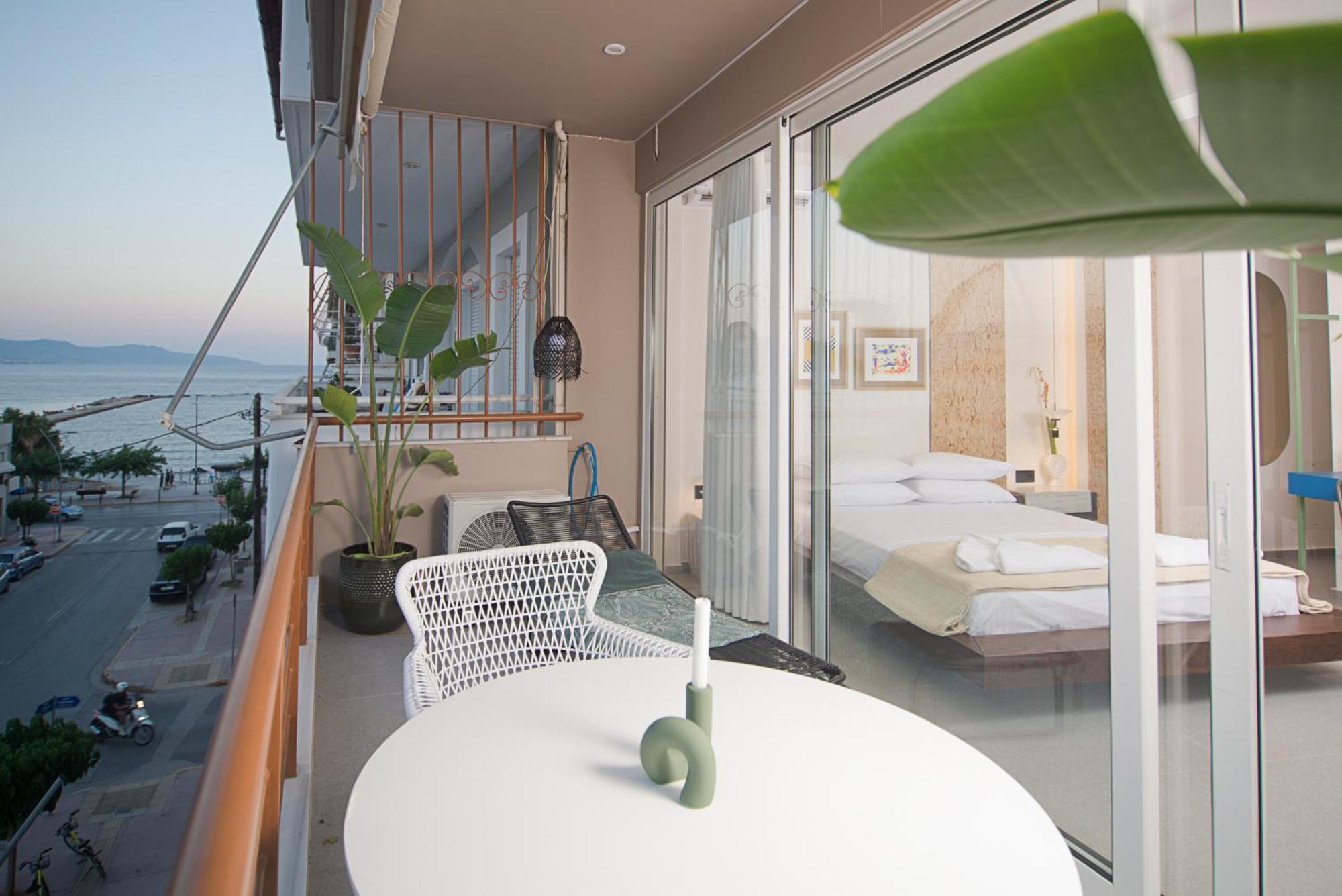Infinity Blue Next To The Sea Apartment Kalamata Exterior photo